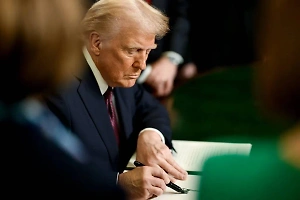 Трамп заявил о хороших контактах по Украине
