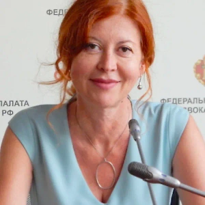 Психологический портрет убийцы по тем данным, что имеются (именно убийцы, а не Екатерины Бельской, она пока только подозреваемая): импульсивность, неумение отсрочивать свои желания, влечение к острым ощущениям, пренебрежение морально-этическими нормами, общая педагогическая запущенность, невысокий уровень интеллектуального развития, внешнеобвинительные тенденции, эмоциональная холодность. Высока вероятность злоупотребления алкоголем или употребления наркотиков.