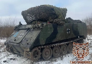 Уссурийские десантники пополнили коллекцию трофеев БТР М-113 ВСУ с символикой нацистских войск
