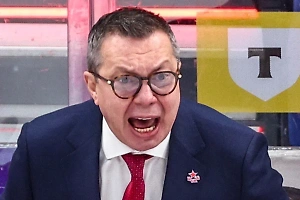 Стала известна зарплата самого высокооплачиваемого тренера КХЛ