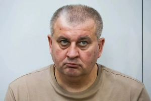 Обвиняемый во взятке на сумму 36 млн рублей генерал Шамарин попросился на СВО