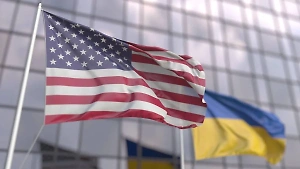 В США исключили возобновление помощи Киеву после сделки по ресурсам
