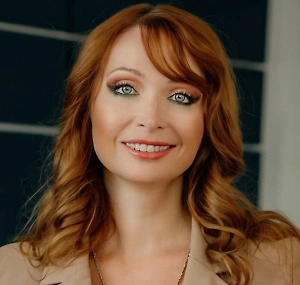 По статистике, мужчины редко уходят к любовницам от комфортного быта, но и отпускать их не хотят, поэтому будут всячески уговаривать и давать ложные надежды