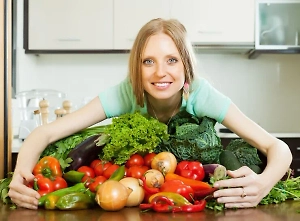 Названо сочетание продуктов, которое поможет похудеть к Новому году