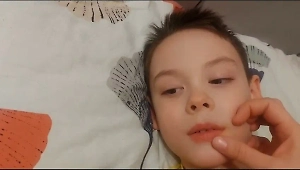 В Самаре двери "Магнита" чуть не убили ребёнка, а магазин предложил компенсацию продуктами