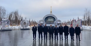 Мишустин с коллегами из стран СНГ посетил выставку "Россия" на ВДНХ