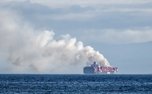 Датский контейнеровоз Hangzhou подвергся ракетной атаке хуситов в Красном море