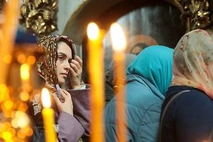 Священник назвал три главные ошибки верующих, которые собираются на первую исповедь