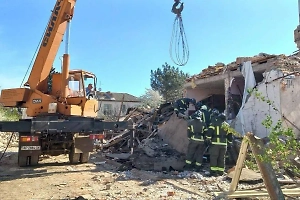 Число погибших при ударе ВСУ по Токмаку выросло до десяти