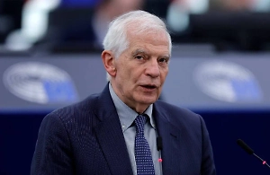 Боррель заверил, что европейцы никогда "не пойдут умирать за Донбасс"