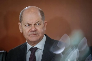 В Госдуме разрешили Шольцу цитировать Толстого, вопреки комичному "вето" на Канта