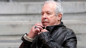 Стало известно, сколько Макаревич* получает за один концерт за границей