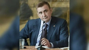 Дюмин не сдержал эмоций, прощаясь с Тульской областью