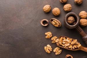 Грецкие орехи на самом деле не из Греции и не орехи. Доцент развеял мифы