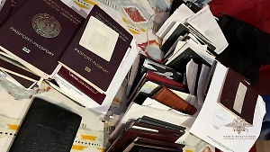 В Петербурге задержали 18 человек, прописавших в России свыше 7 тысяч мигрантов