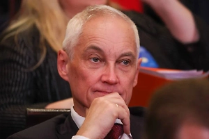 Новый министр обороны РФ прибыл в Минск вслед за Путиным