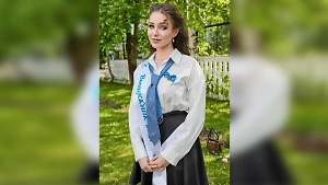 Дочь Началовой поделилась фото с последнего звонка и восхитила поклонников