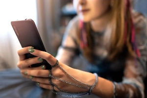 В России призвали криминализировать любую рекламу онлайн-казино