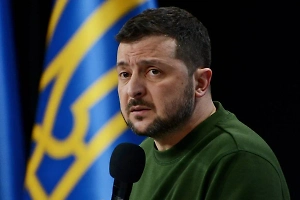 Сенатор объяснил, почему Зеленский мечется и паникует после саммита РФ и США в Эр-Рияде