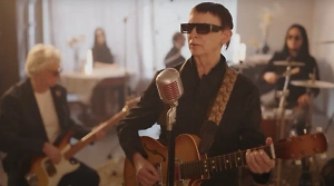 Группа "Пикник" выпустила первую песню после теракта в "Крокусе"