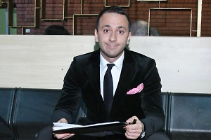 Юморист Аскаров попал в больницу в Москве