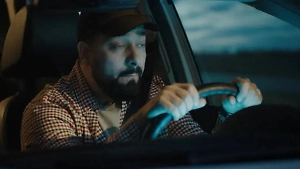 Водителям назвали самый эффективный способ взбодриться за рулём