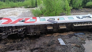 Что известно о ЧП с пассажирским поездом в Коми