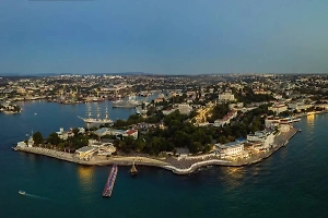 Удар ВСУ по Севастополю повредил 36 частных домов и 24 автомобиля