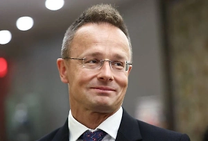 Глава МИД Венгрии отреагировал на бойкот шести стран ЕС из-за мирной миссии Орбана