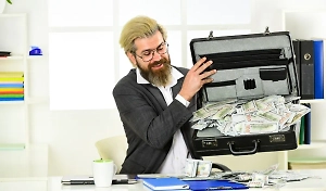 Украинским коррупционерам разрешат откупиться от наказания