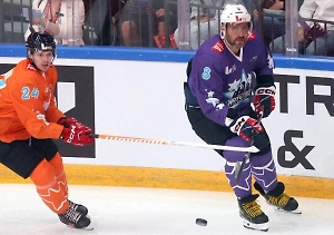 Благотворительный матч между звёздами НХЛ и КХЛ завершился ничьей