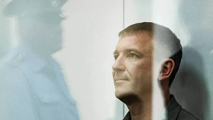 Что известно о генерале Попове, которому предъявлено новое обвинение в служебном подлоге