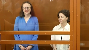 Песков не стал комментировать приговор Беркович* и Петрийчук*