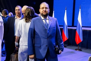 Видеорегистратор снял жёсткое ДТП с уральским депутатом, выехавшим на встречку из-за инфаркта