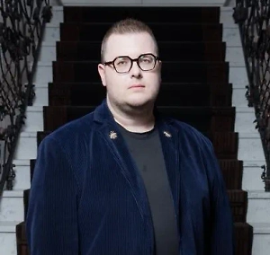 "Оно не из физического мира, а из духовного. Отсюда и страх пред ним, что может любителя всего земного наказать да лишить благ, если душою он скуп. А того, кто чист, — приведёт к правде", — выдержка из сохранившейся тетради.