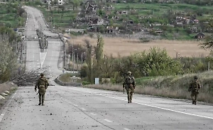 Группировка "Запад" лишила ВСУ более 540 военных, танка и боевой машины "Козак"