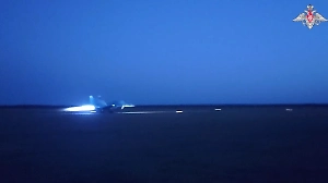 Минобороны показало, как Су-34 нанесли ночной удар по ВСУ в Курской области