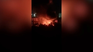 В посёлке под Белгородом загорелись дома после удара ВСУ