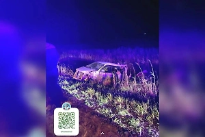 Три подростка на Toyota улетели в кювет на Сахалине