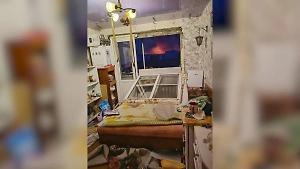 Life.ru снял страшные последствия пожара в Торопце