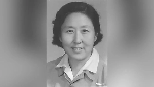 На 78-м году жизни умерла символ «культурной революции в Китае», позднее переехавшая в США