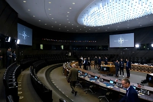 Разведка России прознала о цели фокуса НАТО с «заморозкой» конфликта на Украине