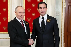 Путин по телефону поздравил главу Туркменистана Бердымухамедова с днём рождения