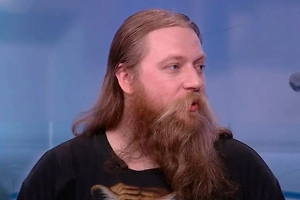 Отец вундеркинда Алисы Тепляковой избил пенсионерку на детской площадке