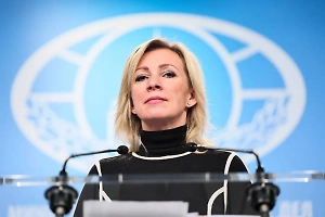 Захарова заявила, что Россия имеет полное право развивать диалог с КНДР