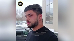 Оскорблявший русских девушек блогер написал заявление в полицию