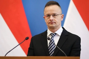 Сийярто отказал Украине и марсианам в праве лишать Венгрию денег от ЕС