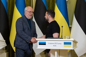 Президент Эстонии сделал неожиданное заявление об ударах по России западным оружием