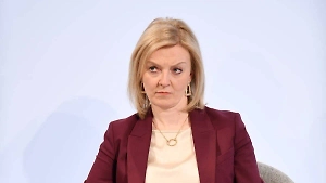Российский посол в Британии раскрыл, как Лиз Трасс "ведёт дела"