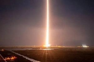 Лунный модуль Peregrine столкнулся с "аномалией" и начал терять топливо